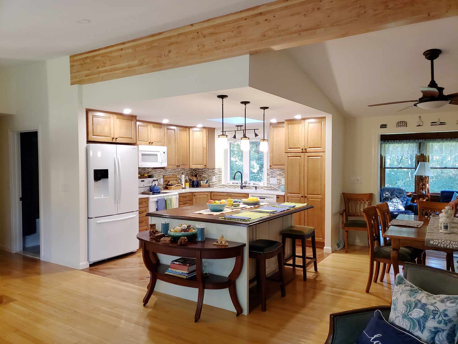 Open floor plan kitchen remodel in Northborough, MA